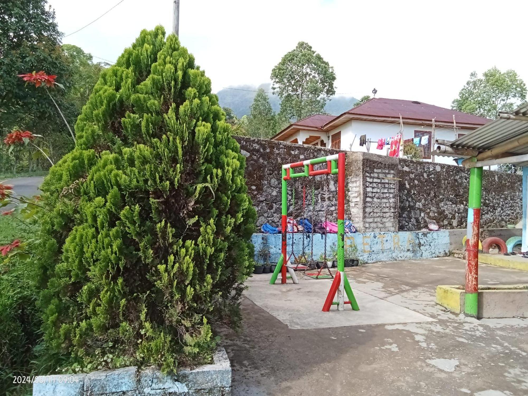 Petra Homestay Bangka Leda Ruteng Zewnętrze zdjęcie